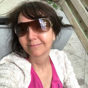 Meet your Posher, Karen